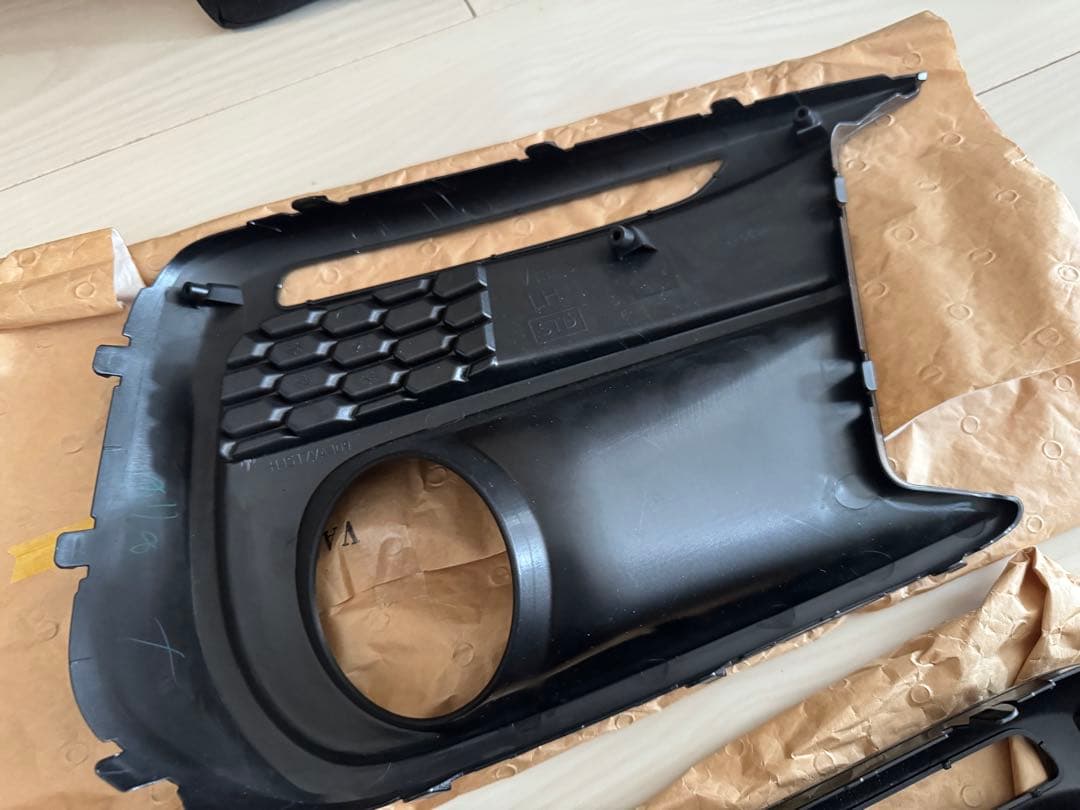 H4517VA407 WRX S4用(D型)フォグカバー左右セット