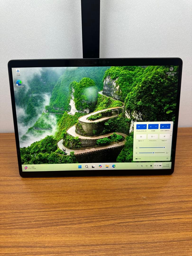 Windowsタブレット本体 2.Microsoft Surface Pro X SQ1 4G LTE