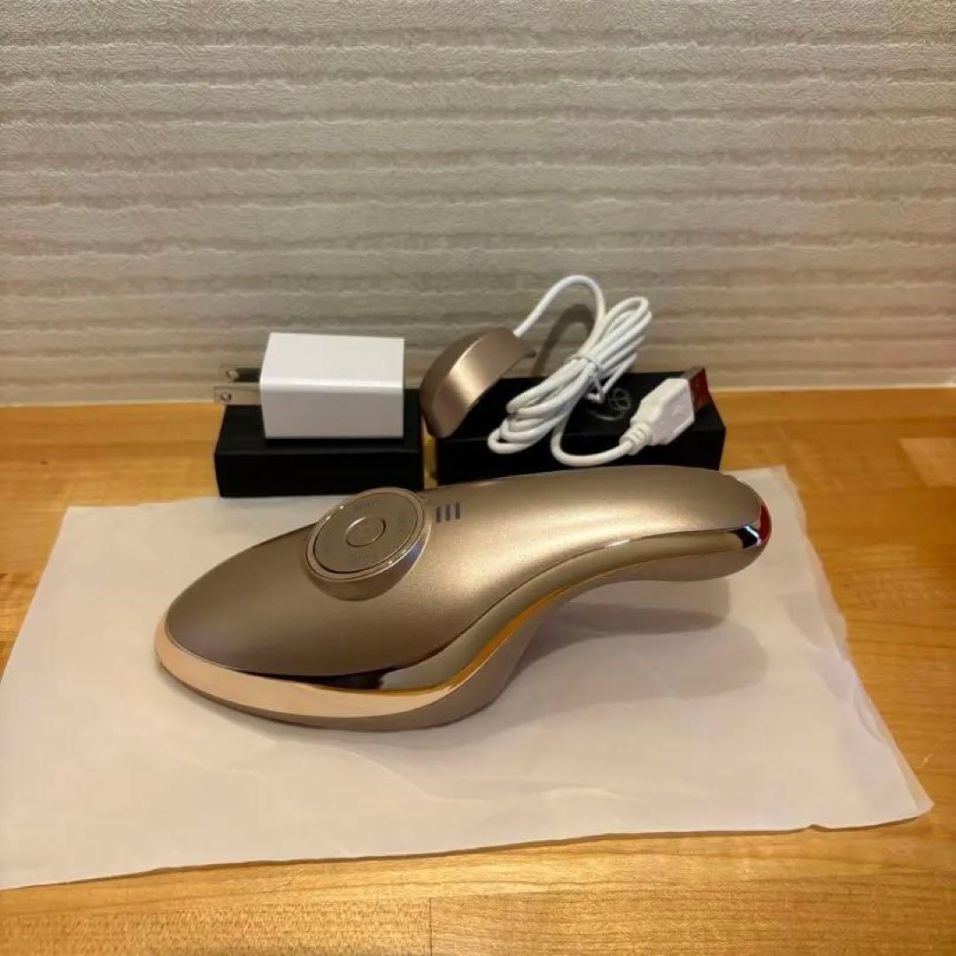 IKKOさんプロデュース MEラボンエクラ 美顔器 Eclat ME 美品