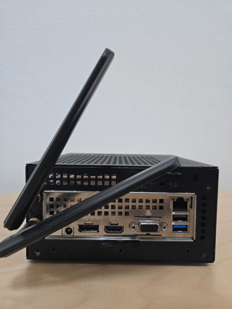 ミニPC Asrock X300 / Ryzen 5 3400G / 32G