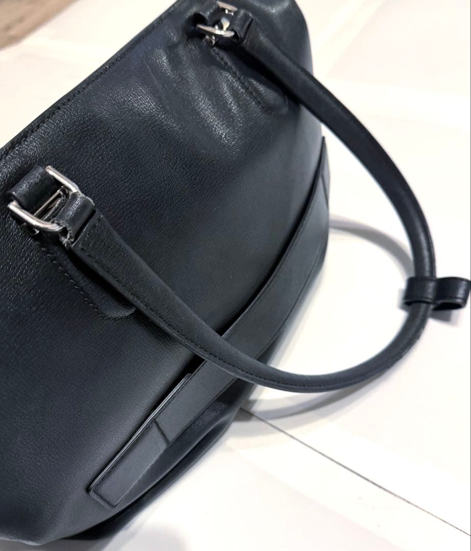 tumi トゥミ　ビジネストートバッグ　パソコン　仕事カバン　ネイビーブラック