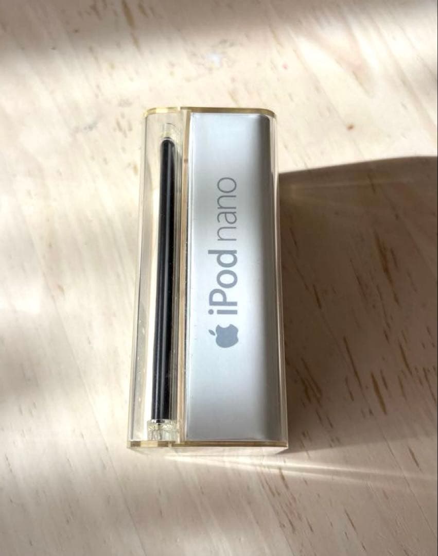 【新品未使用】 激レアApple iPod nano 8GBブラック　第5世代