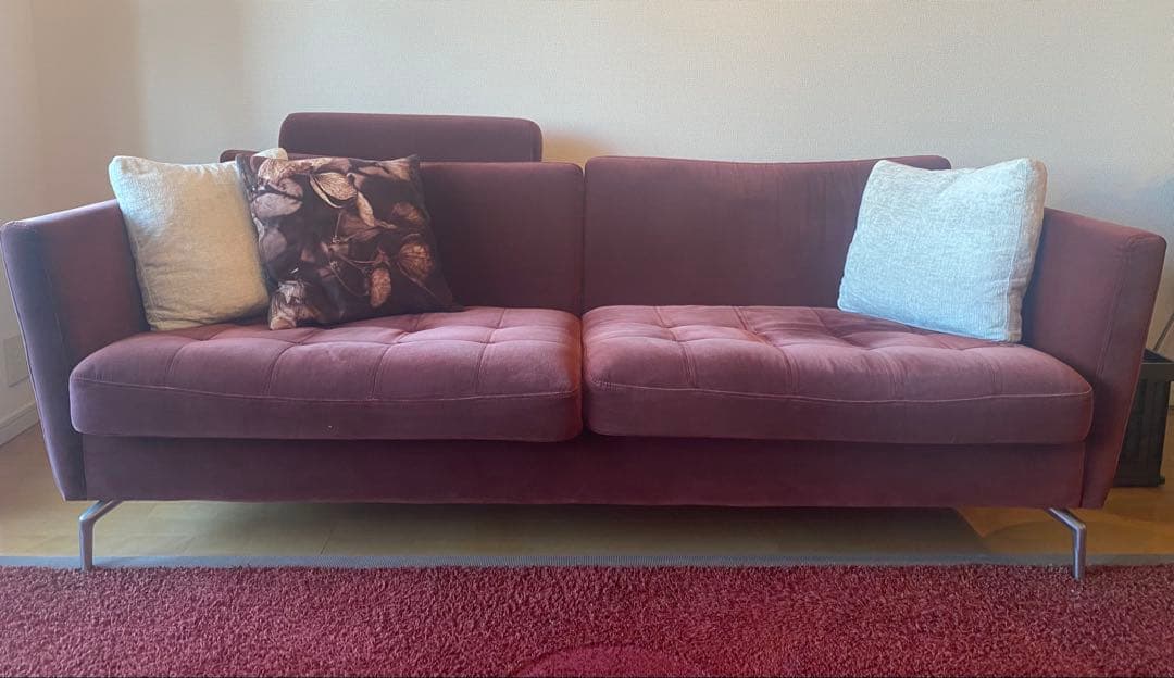 ボーコンセプト　ソファー　クッション3個付き