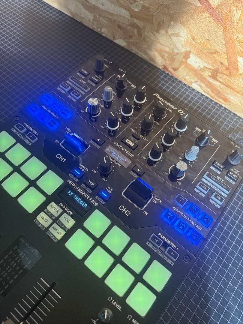 Serato DJM-S9 パフォーマンスミキサー　Pioneer