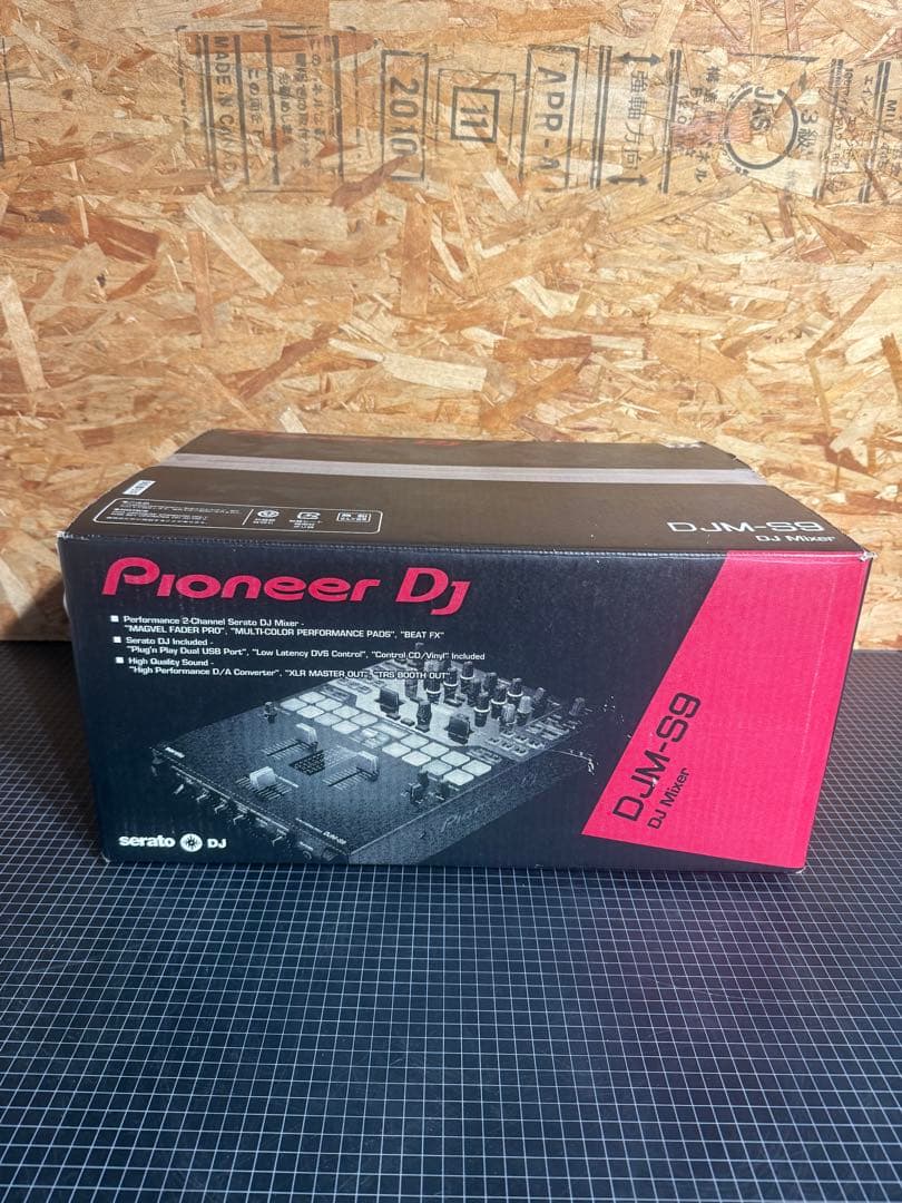 Serato DJM-S9 パフォーマンスミキサー　Pioneer
