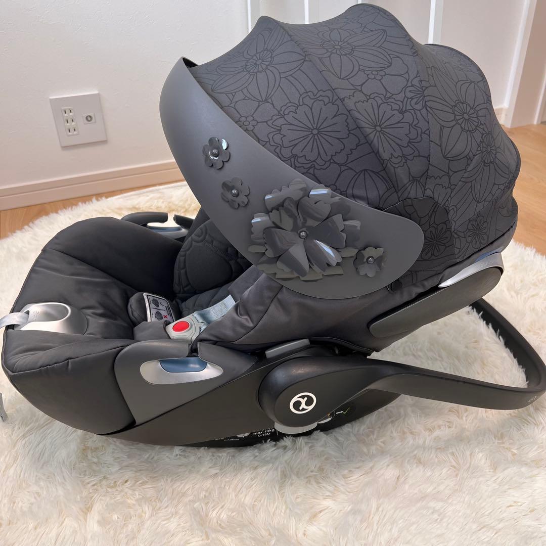 【限定品】Cybex Cloud Z ベビーシート シンプリーフラワーズ