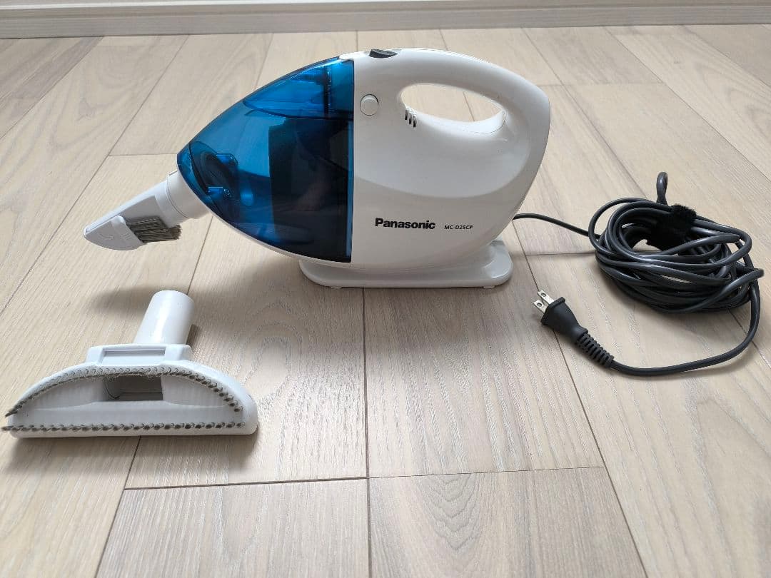 【美品】パナソニック　掃除機　ハンディクリーナー