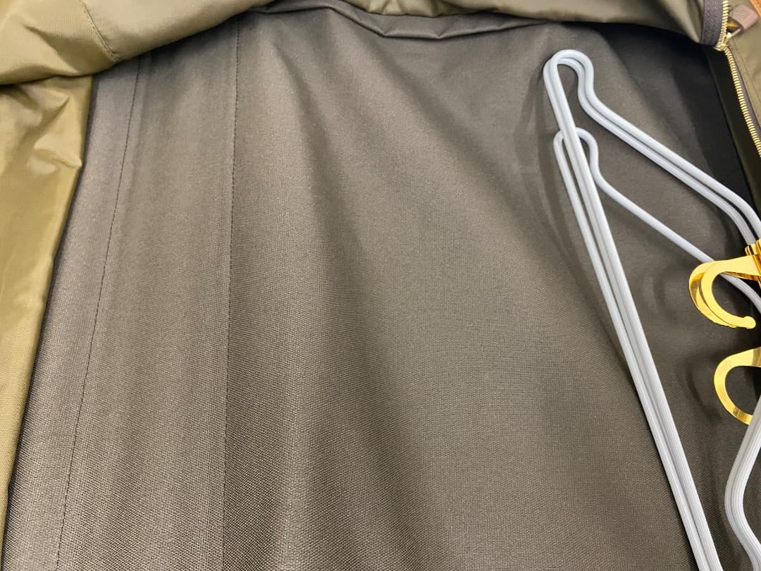 ルイヴィトン モノグラム ポルタブル バンドリエール M23418