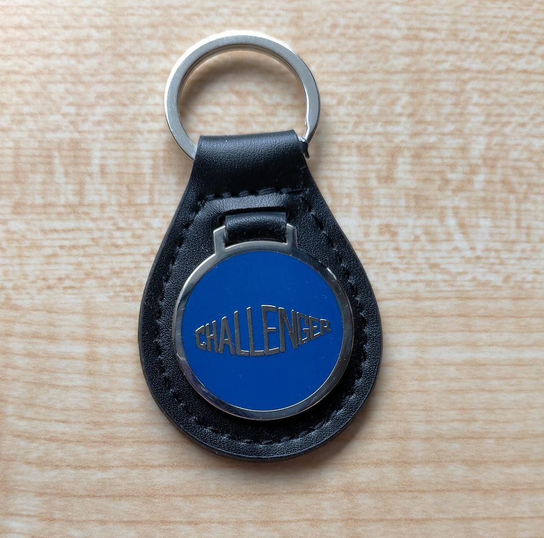w*3様 CHALLENGER　キーリング　缶バッジ