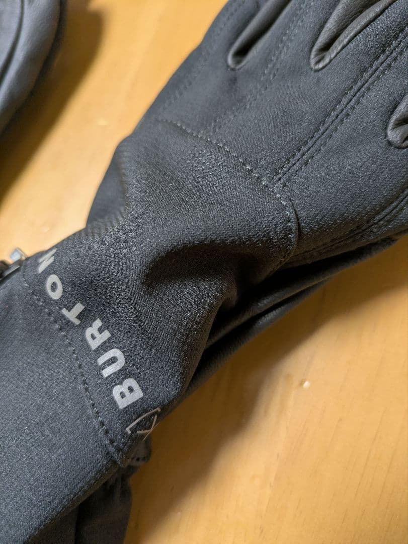 Burton AK Tech Glove S 黒
