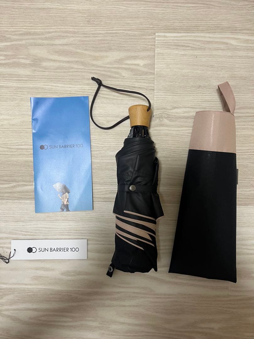 【sakura】サンバリア　UV100 折りたたみ日傘３段折 / コンビ