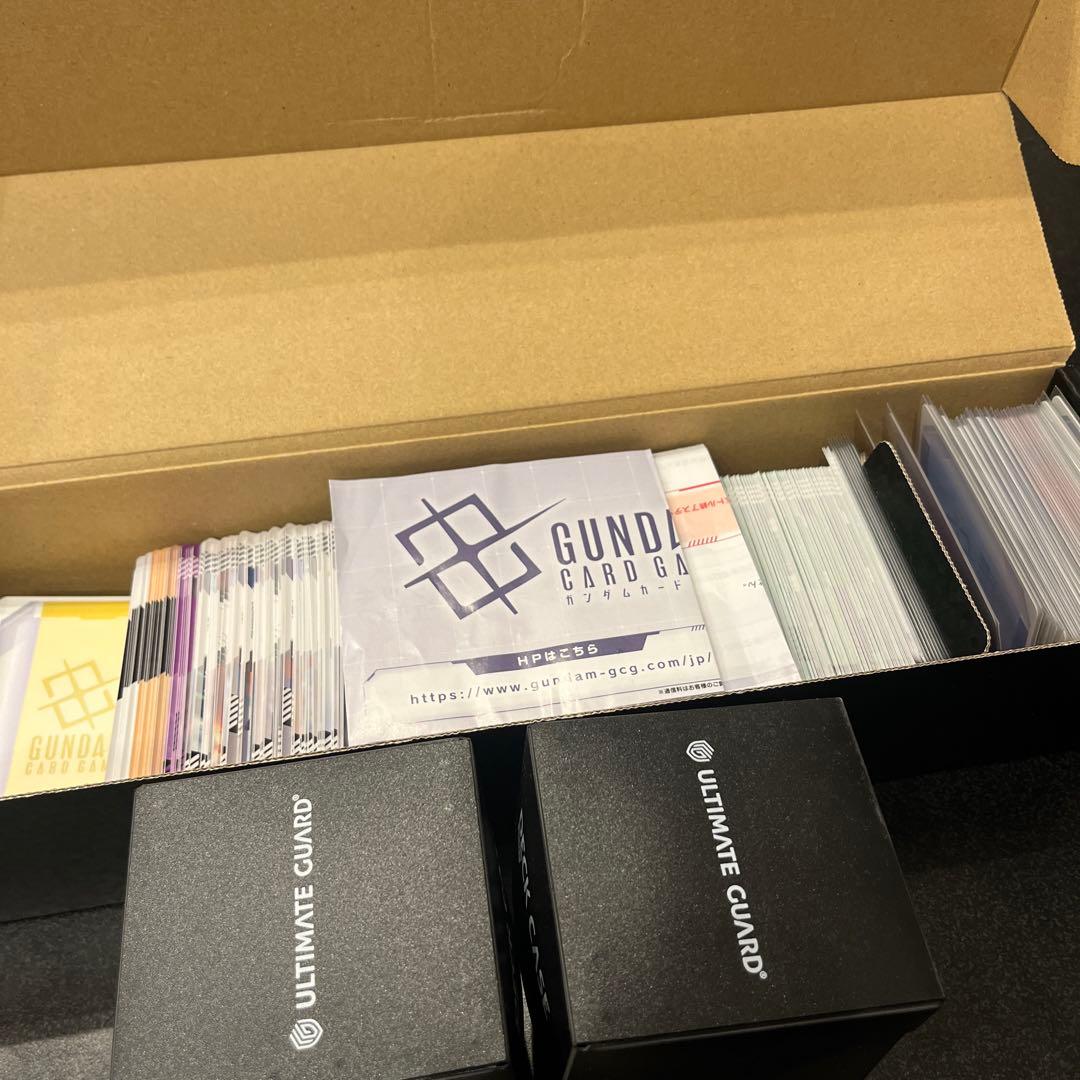 ULTIMATE GUARD 小型カードボックスとレアカードセット