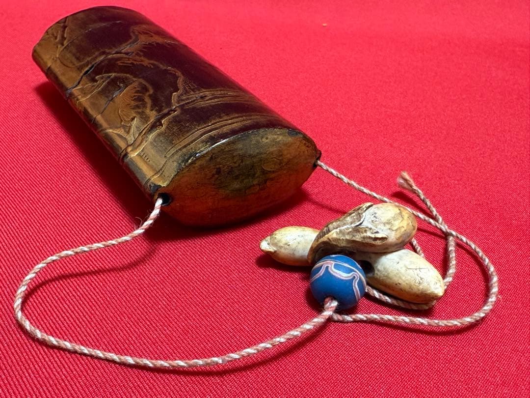 印籠 ★☆ 根付 緒締 堤物 提げ物 骨董 古美術 時代 老松図 金蒔絵