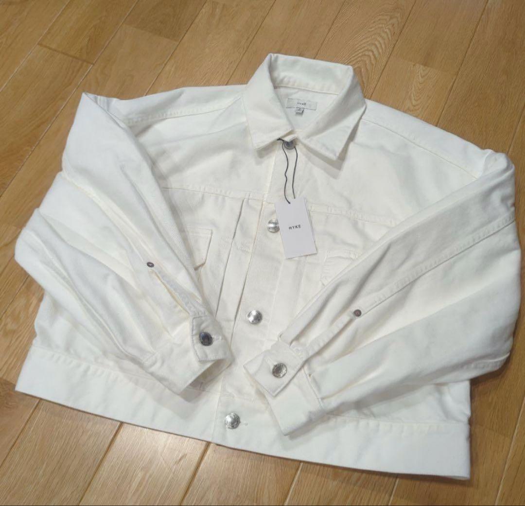 美品⭐︎ HYKE（ハイク）　バルーンスリーブジャケット　White 2