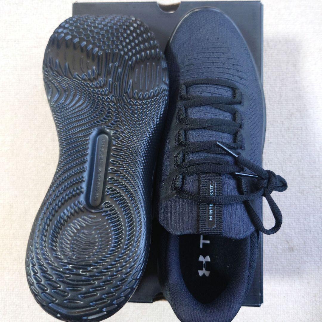 UNDER ARMOUR　トレーニングシューズ　フローダイナミック