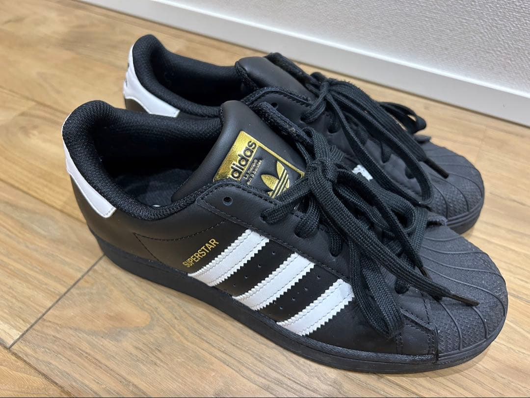 adidas SUPERSTAR キッズシューズ ブラック/ホワイト