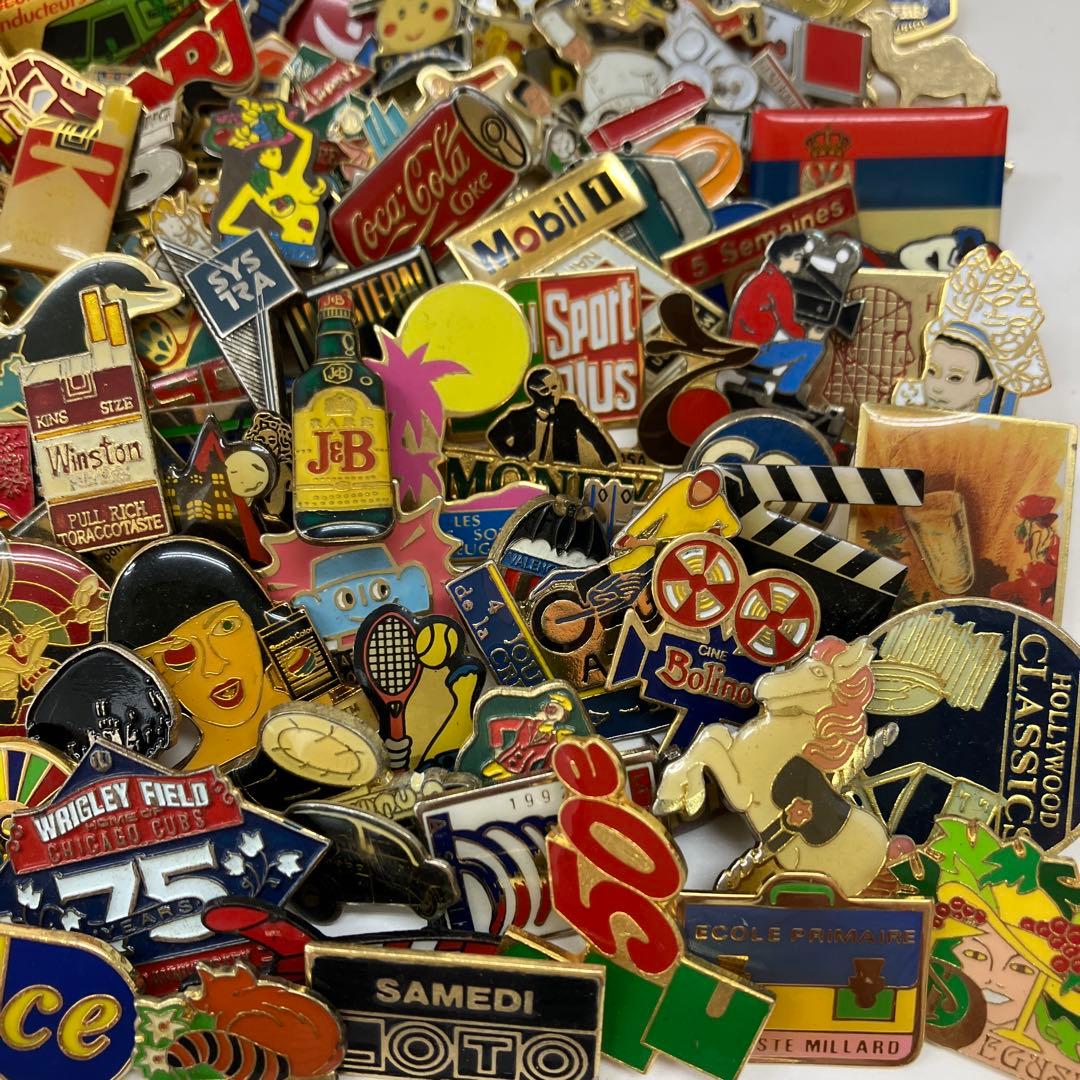 フランス雑貨★ピンバッジ大量200個セット★タバコ　コカコーラ　ジッポライター