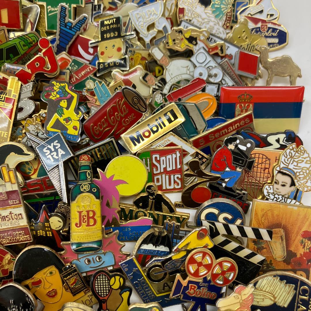 フランス雑貨★ピンバッジ大量200個セット★タバコ　コカコーラ　ジッポライター