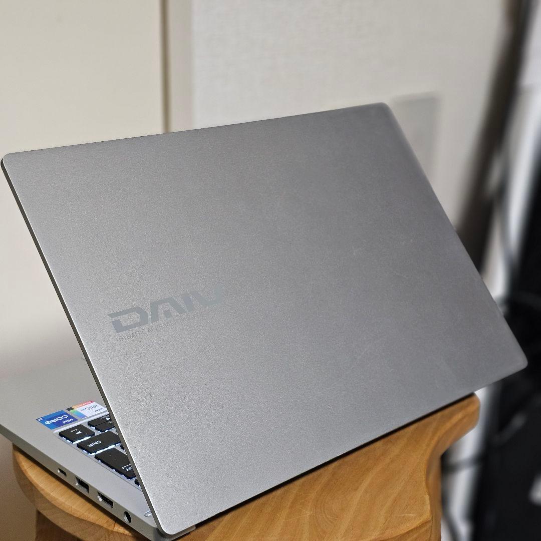 DAIV ノートPC【i7-1260P/32GB/512GB/Win11】