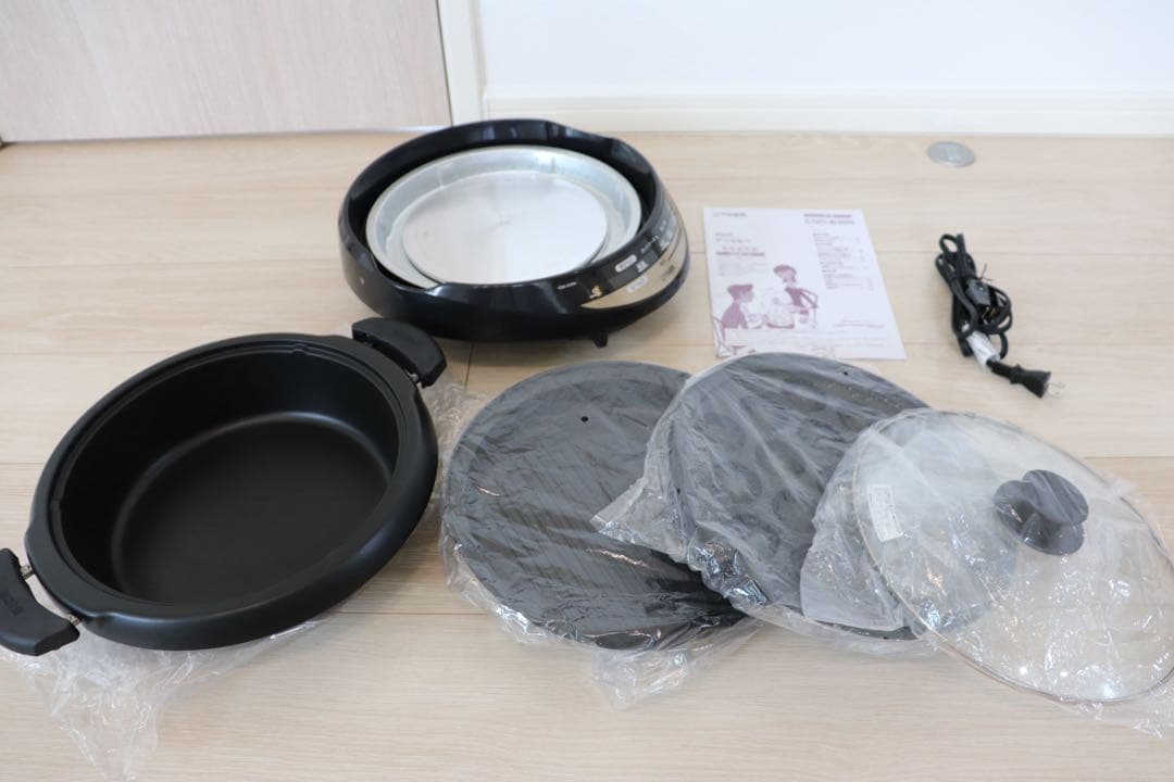 【送料無料】TIGER タイガー グリル鍋 CQG-B30N-T 2021年製