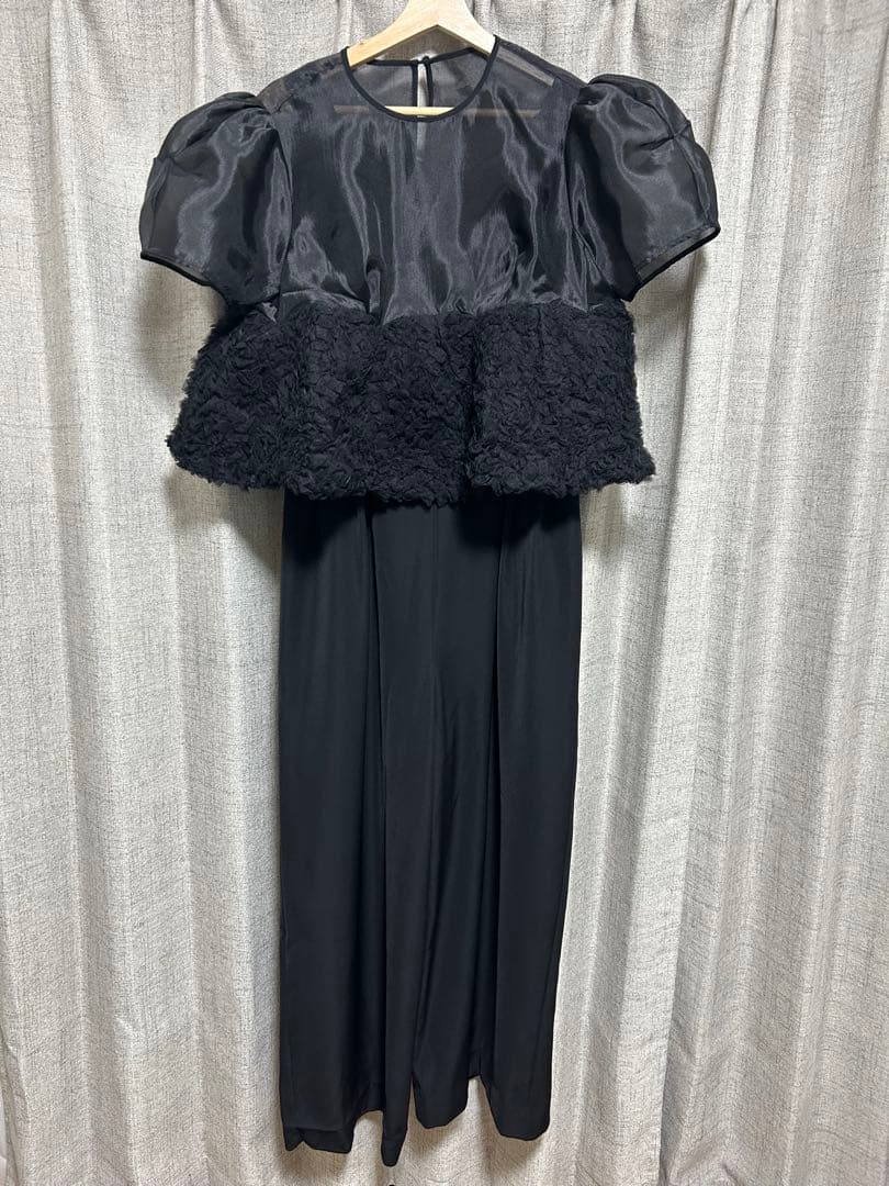 nianaスウェルペプラムセットアップパンツドレス 2点セット