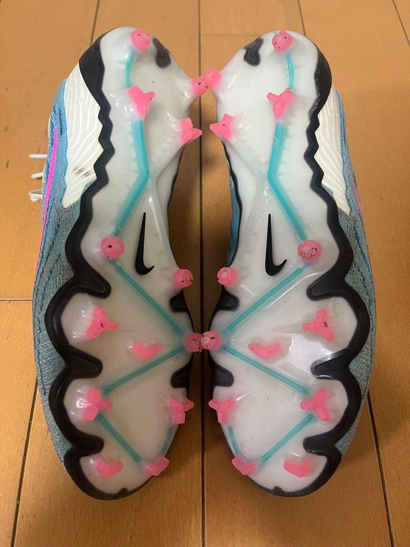 ナイキ ファントム GX エリート FG 24.0