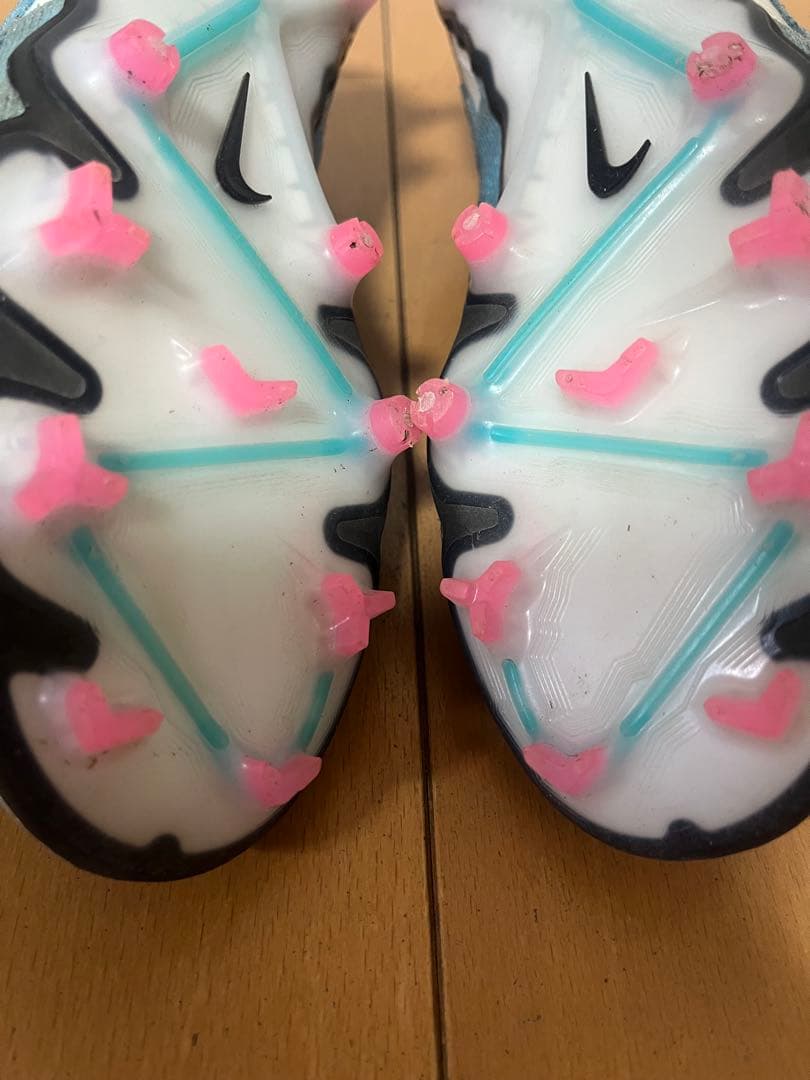 ナイキ ファントム GX エリート FG 24.0