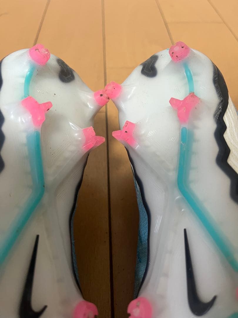 ナイキ ファントム GX エリート FG 24.0