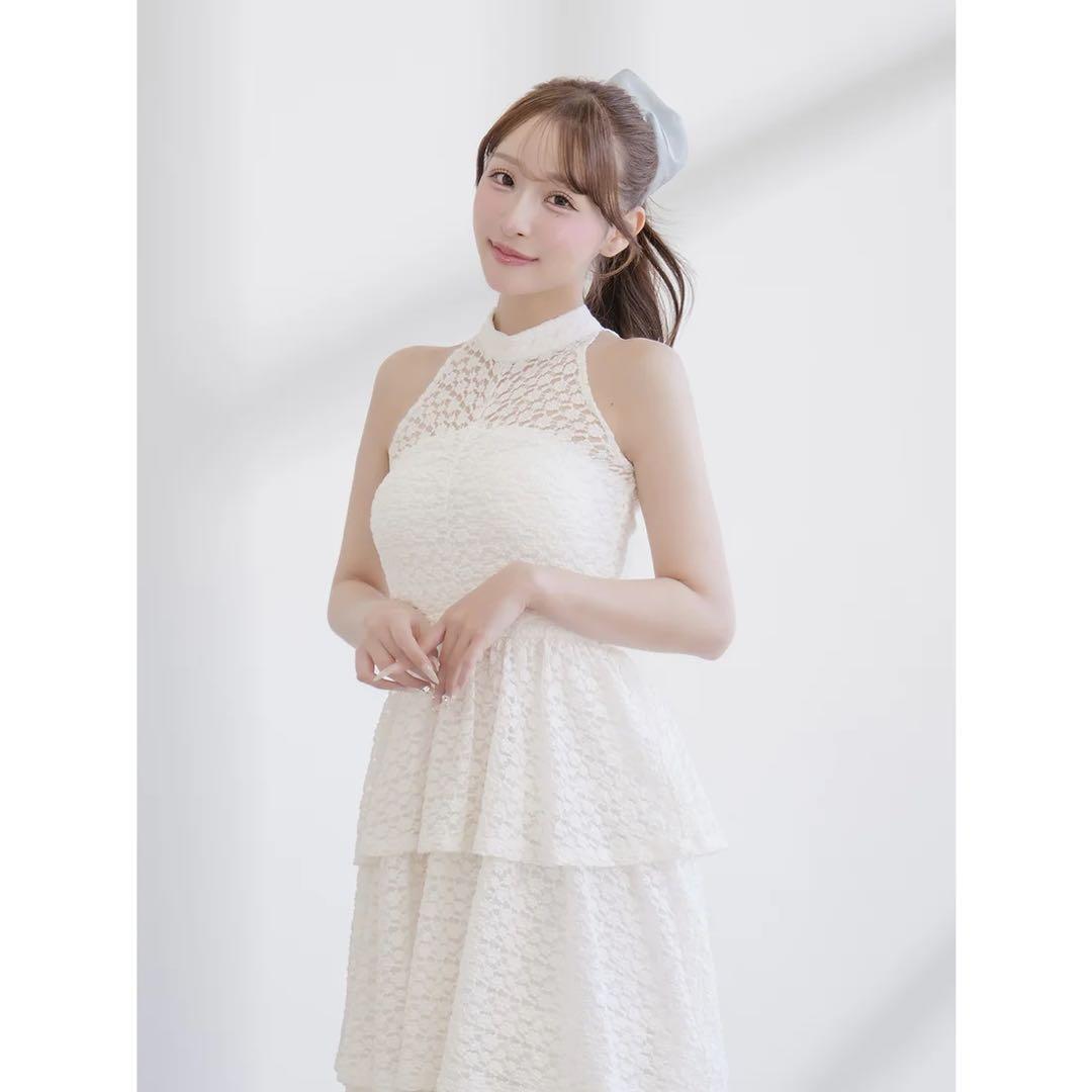 新品タグ付き ダーリッチ バックリボンフラワーレースティアードロングドレス 白