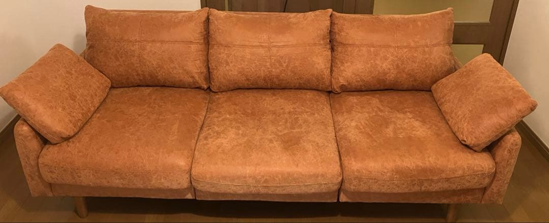 Tango 北欧ヴィンテージ 3人掛けソファ ブラウン