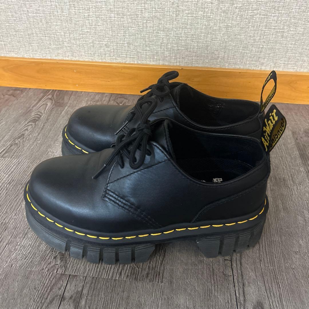 Dr.マーチン　レディース厚底　靴　23.5〜24.0 美品