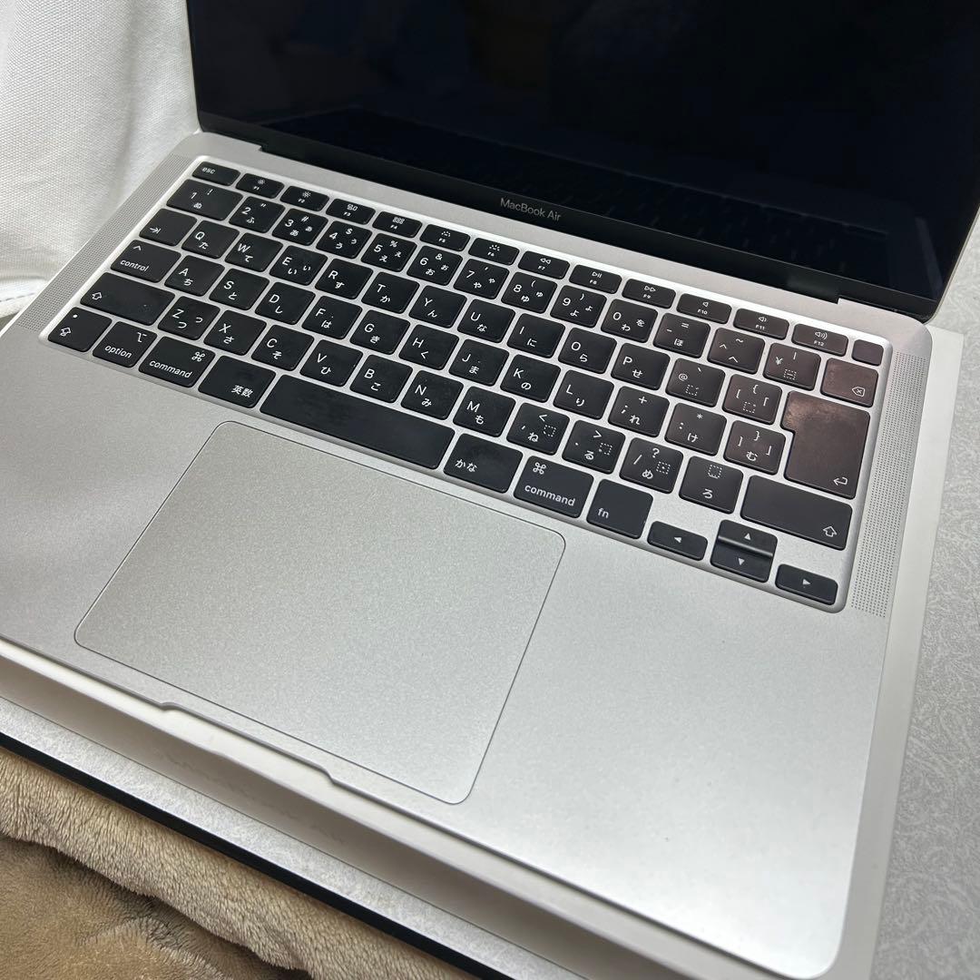 MacBook本体 MacBook Air 13 2020 256GB