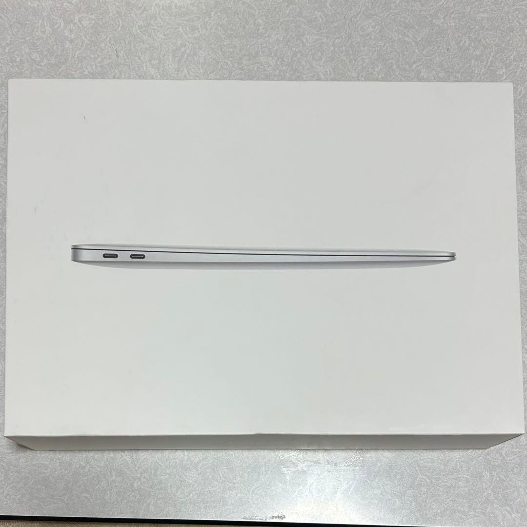 MacBook本体 MacBook Air 13 2020 256GB