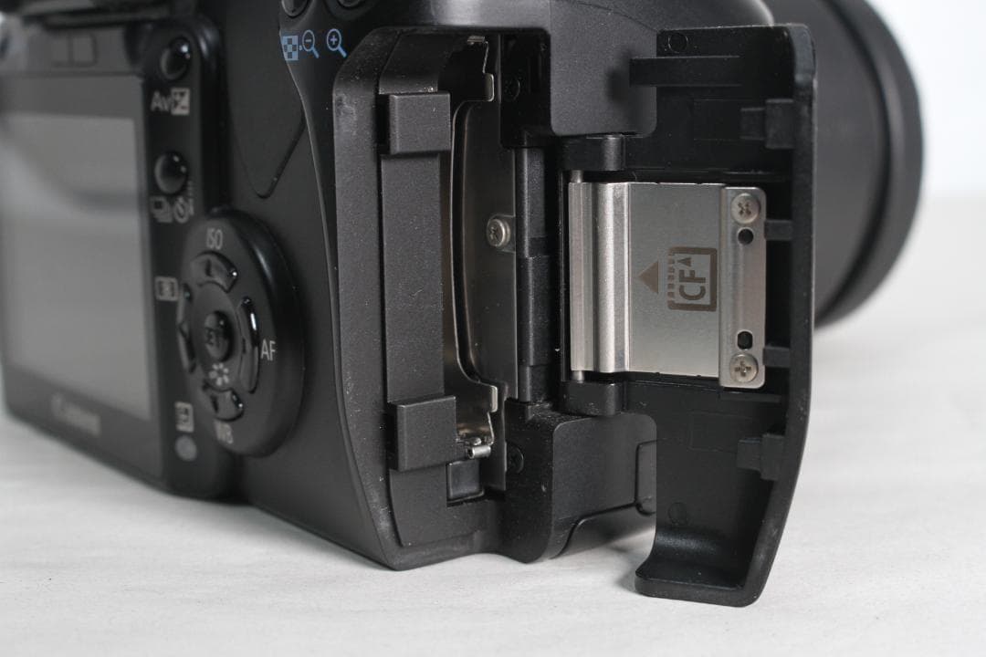 Canon EOS Kiss DIGITAL X デジタル一眼レフカメラ