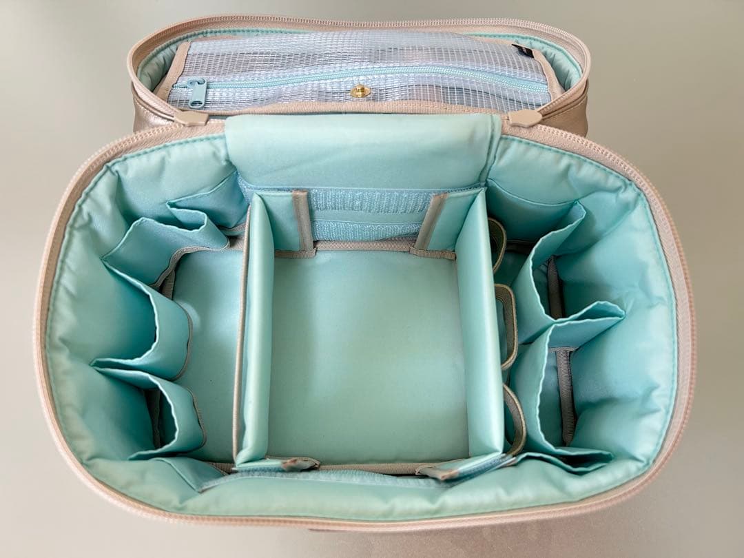 アルティザン&アーティスト イゾラ スタンダード バニティ