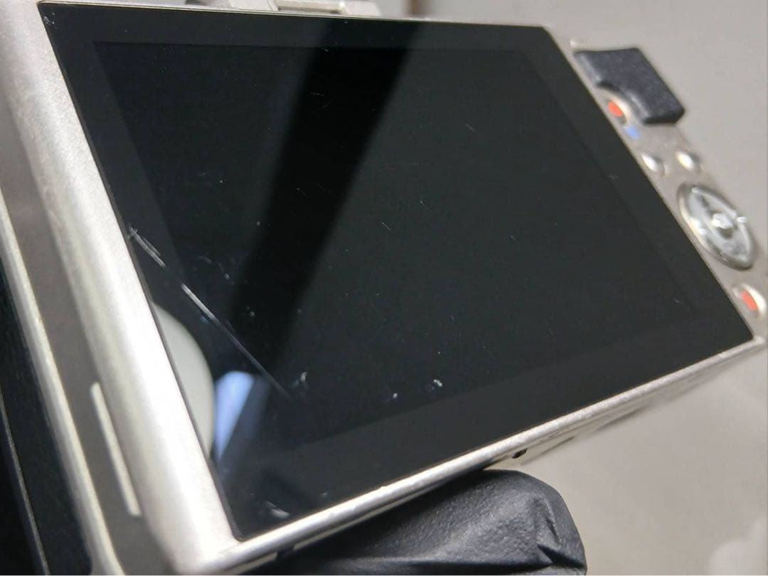 ✨極美品✨オリンパス E-PL7 ボディ❤️ショット数わずか3,545回！