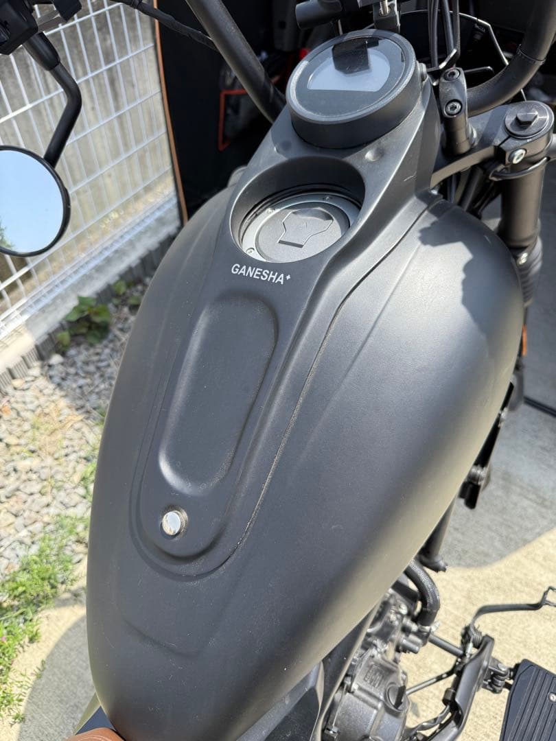 Ganesha マットブラック タンク　レブル250