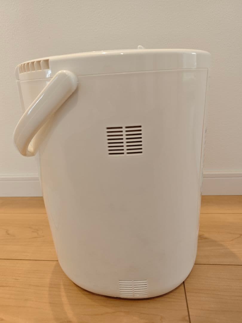 2023年製 象印 スチーム式加湿器 EE-RS50-WA