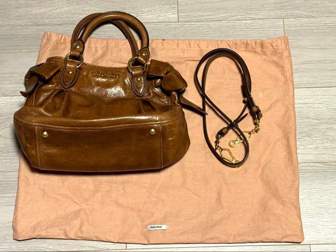 最終価格！！miumiuブラウンレザー ハンドバッグ