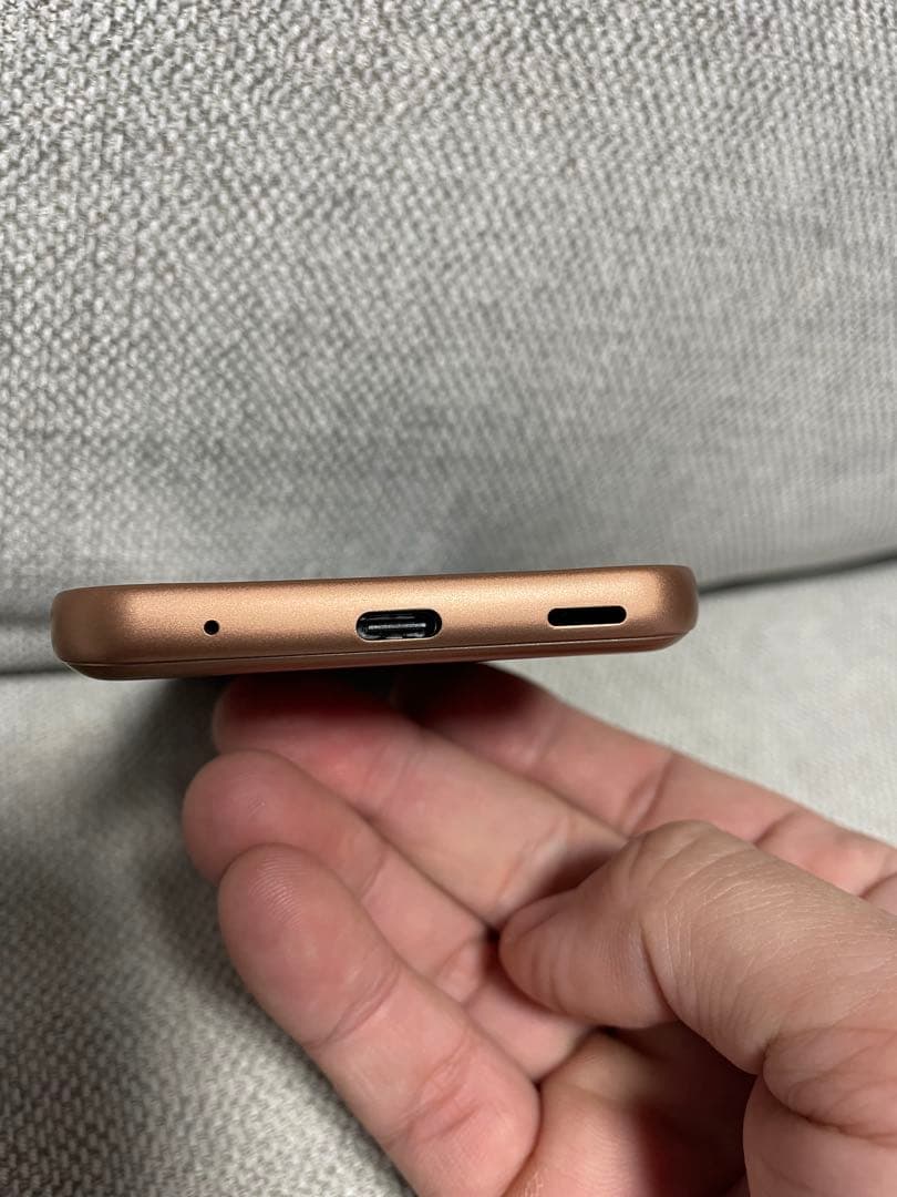 arrows We 64GB ローズゴールド FCG01 au SIMフリー