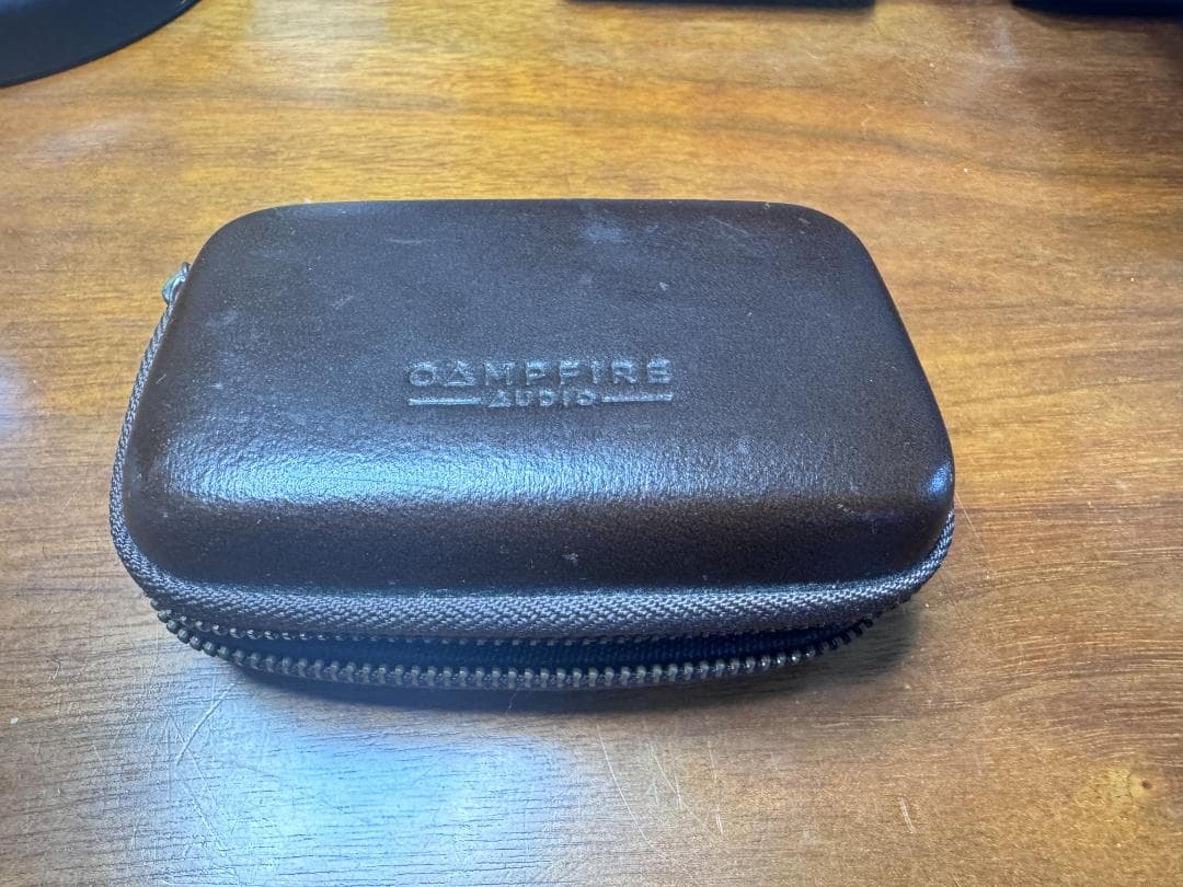 Campfire Audio Andromeda 初期モデル