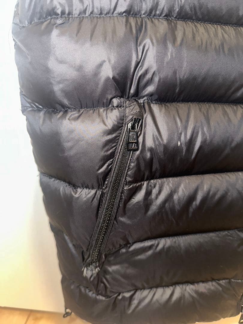 Moncler Doudoune Legere ダウンベスト