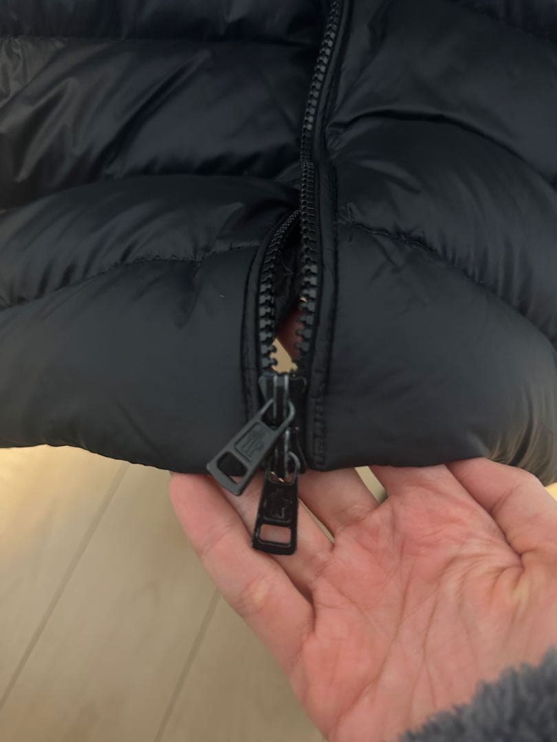 Moncler Doudoune Legere ダウンベスト