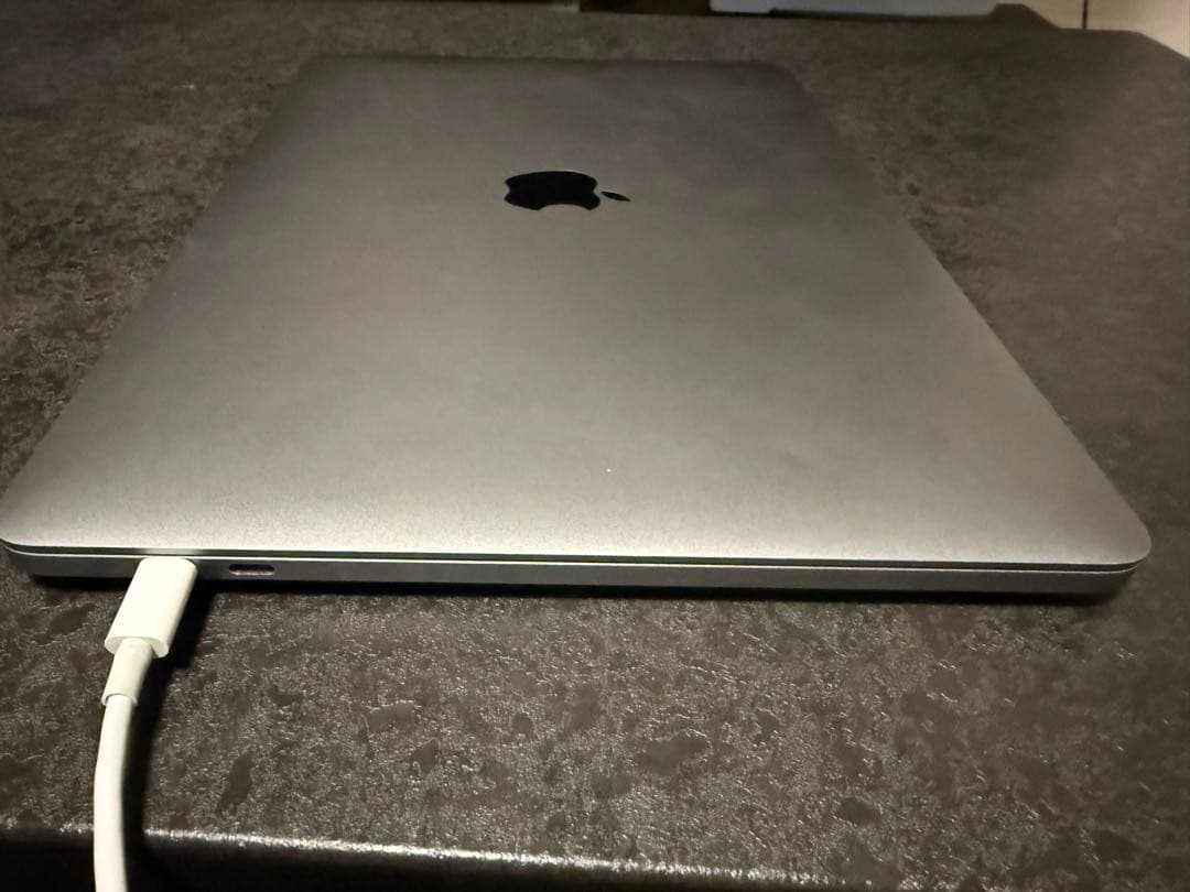 MacBook Pro 13インチ　2020 M1 メモリ8GB スペースグレー