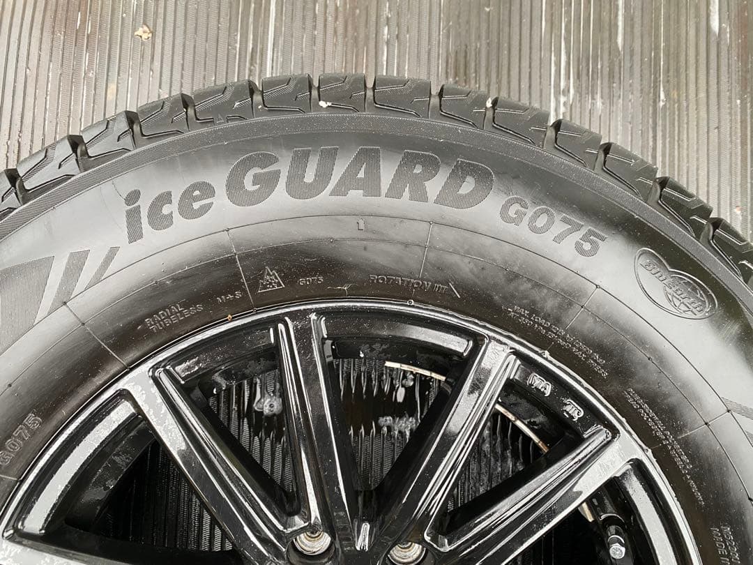 YOKOHAMA iceGUARD G075 17インチ スタッドレスタイヤ