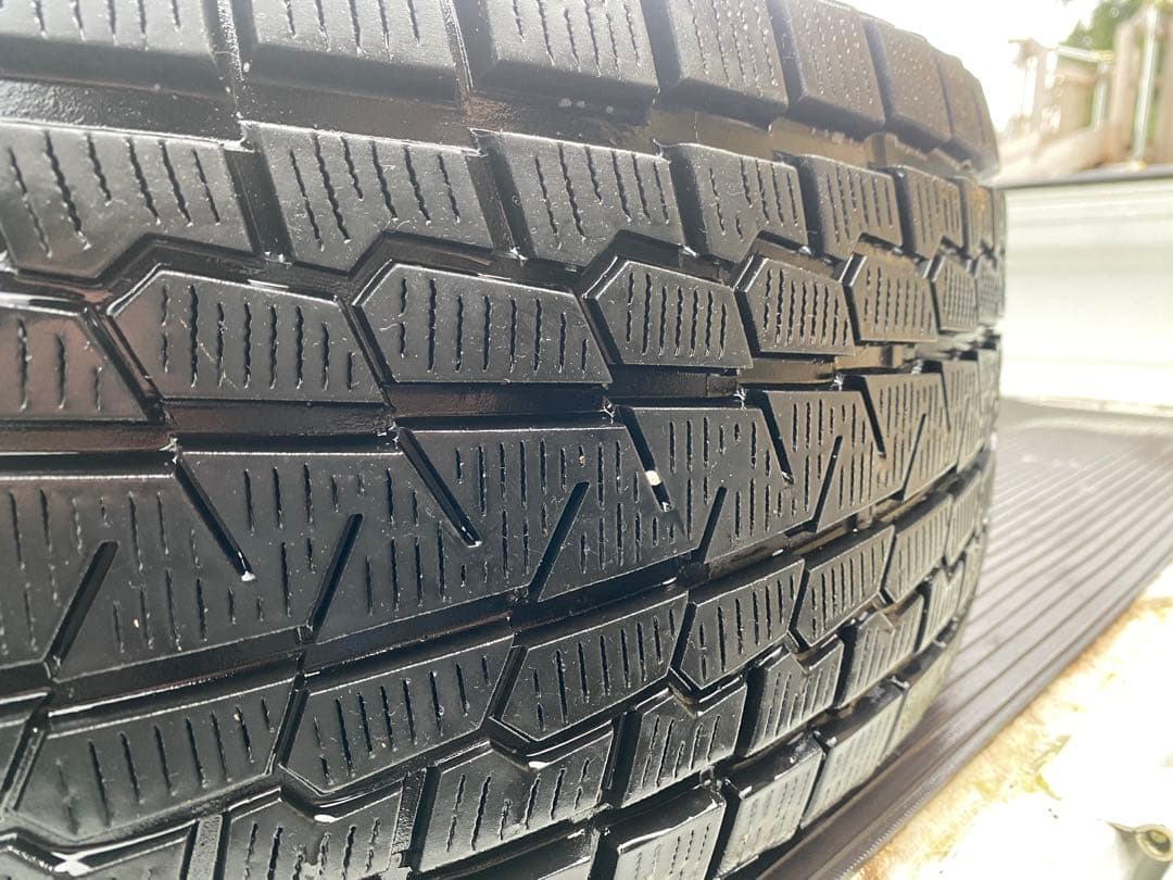 YOKOHAMA iceGUARD G075 17インチ スタッドレスタイヤ