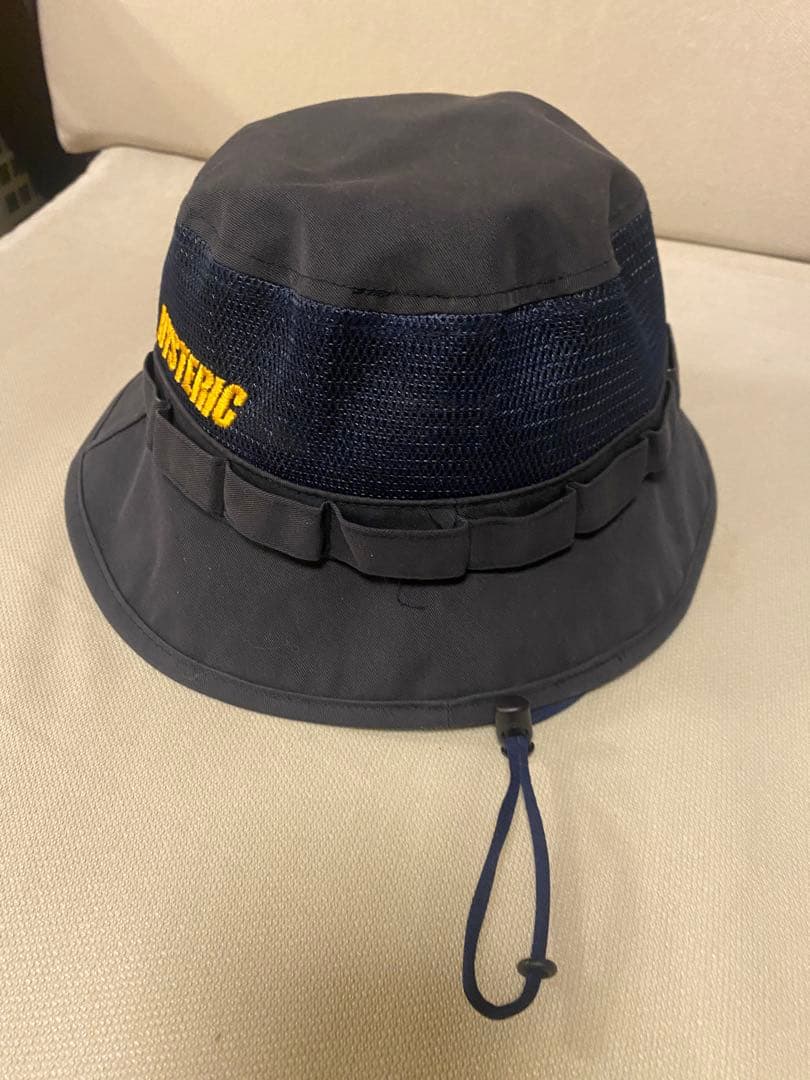 ヒステリックグラマーのハット