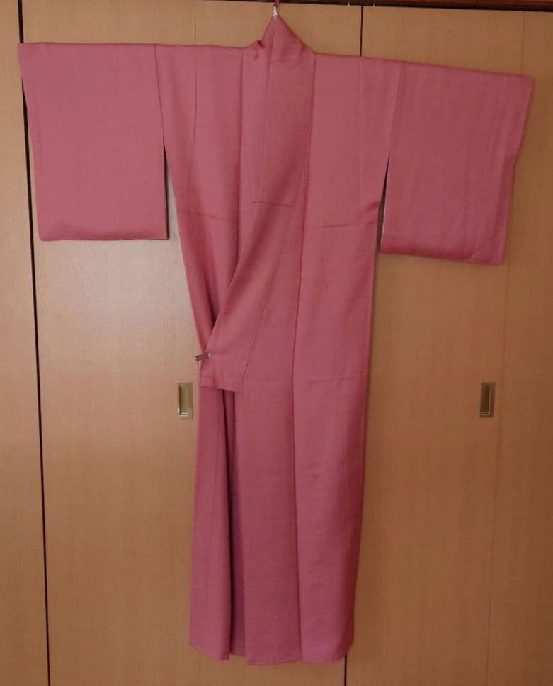 【美品】色無地フルセット　一つ紋　草花地紋　乾鮭色　正絹　袷　唐織六通袋帯