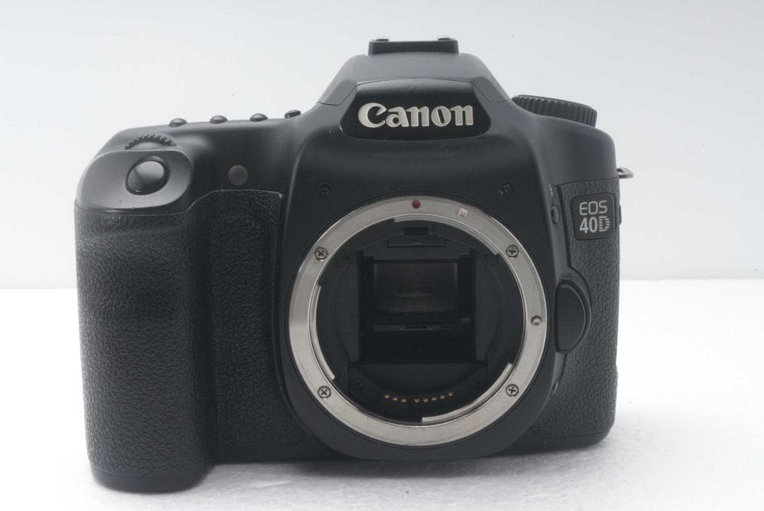 CANON　本格入門機　キャノンEOS40Dセット♪　一眼レフカメラ