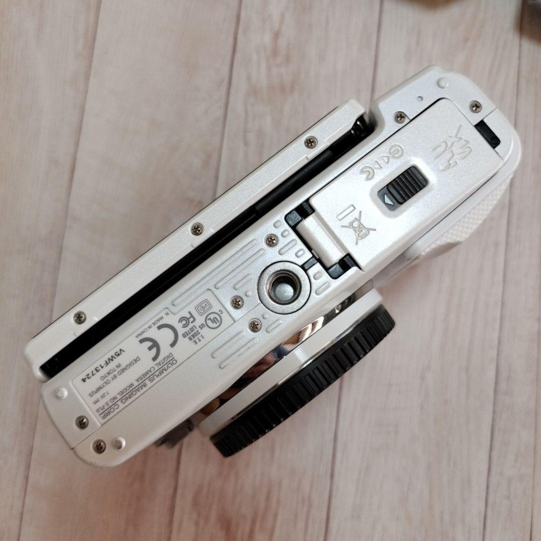 OLYMPUS PEN Lite E-PL6 ホワイト 本体・付属品あり